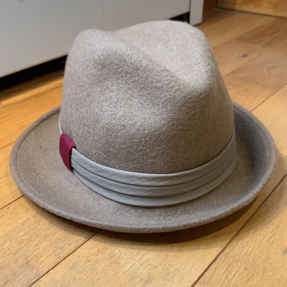 GAP Other - VTG Gap Crushable Wool Hat in Tan/ Khaki size S/M